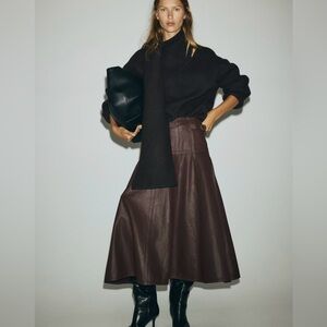 NWT H&M A-Line Denim Skirt(dark brown) Size 14